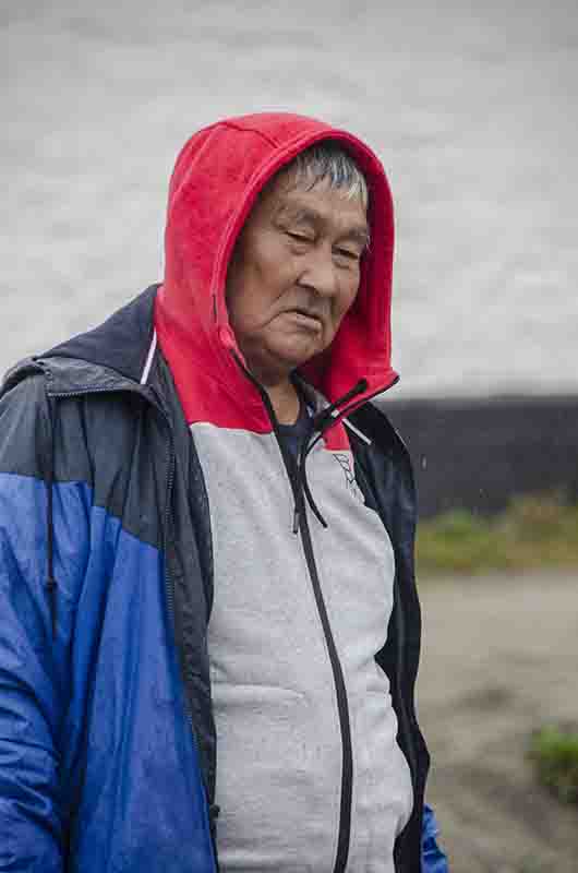 214 - Groenlandia - Narsaq - pescador inuit